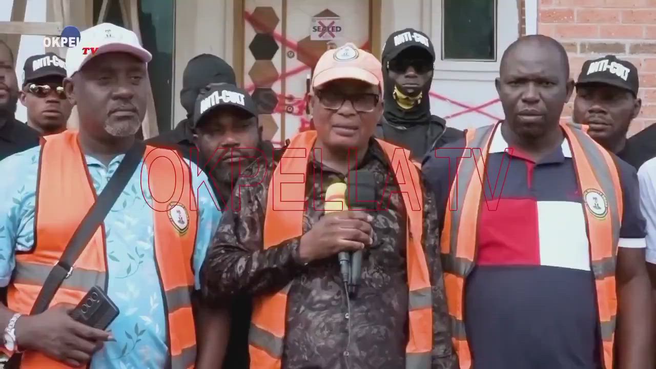 Edo State Government seals off property in Uromi following ritual kllling of security man by two you...