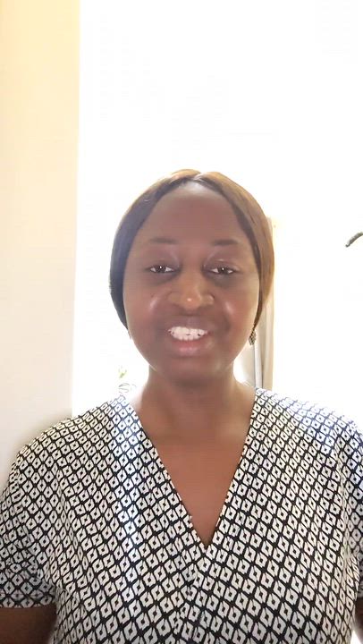 HOW CLOTHES AFFECT CONFIDENCE
#DAY8
#30DAYSSPEAKINGCHALLENGE
#Viral #
#NaijaPride
#LekeeLekee