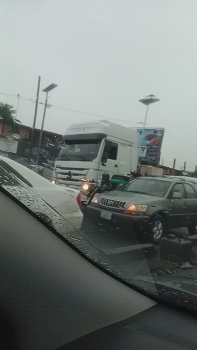 Heavy rain in Lagos today has caused much traffic jammed. Almost all the roads are blocked. Imagine...
