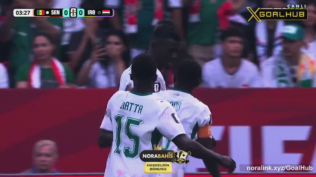 Habib Diarra scored his first ever World Cup goal just four minutes into the game! 🇸🇳🎉. 

⏱️9': Sen...