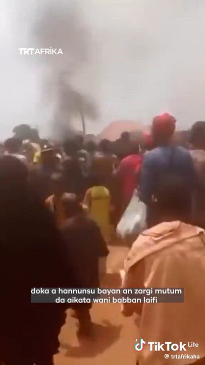 The @Nigerianpolice should stop jungle justice, instead this DOP is handing this innocent woman for...