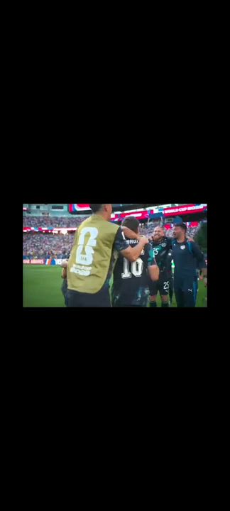 Celebration as PARAGUAY 🇵🇾  sent GERMANY 🇩🇪  back home after a penalty shoot out

🇩🇪 1 - 1 🇵🇾  (3-4)...