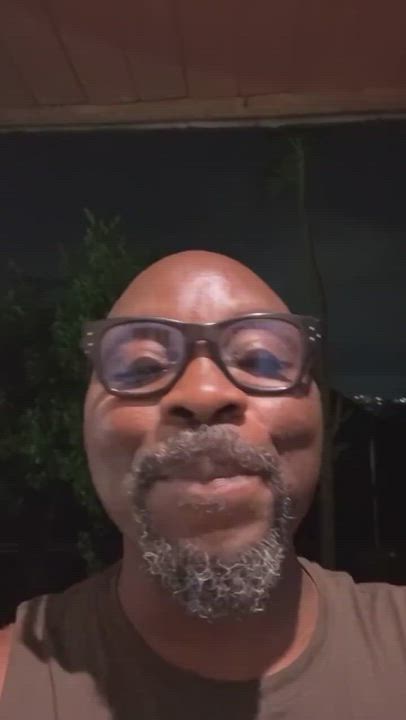 Nigeria has gotten to a point where an individual can open a fåke presidential office and collect mo...