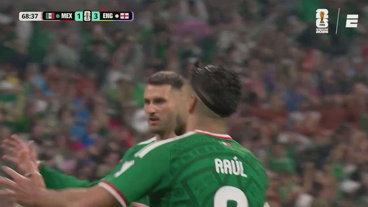 Raúl Jiménez brought México within one with a perfect penalty shot 🎯

⏱️83': México 2 - 3 England...