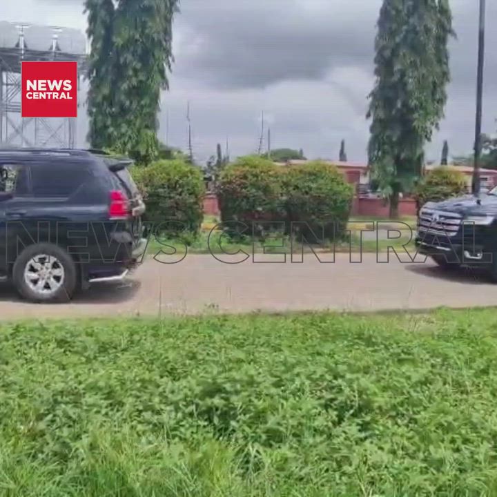 The Moment Seyi Makinde arrived at military hospital in Ibadan to visit released Ogbomoso schoolchil...