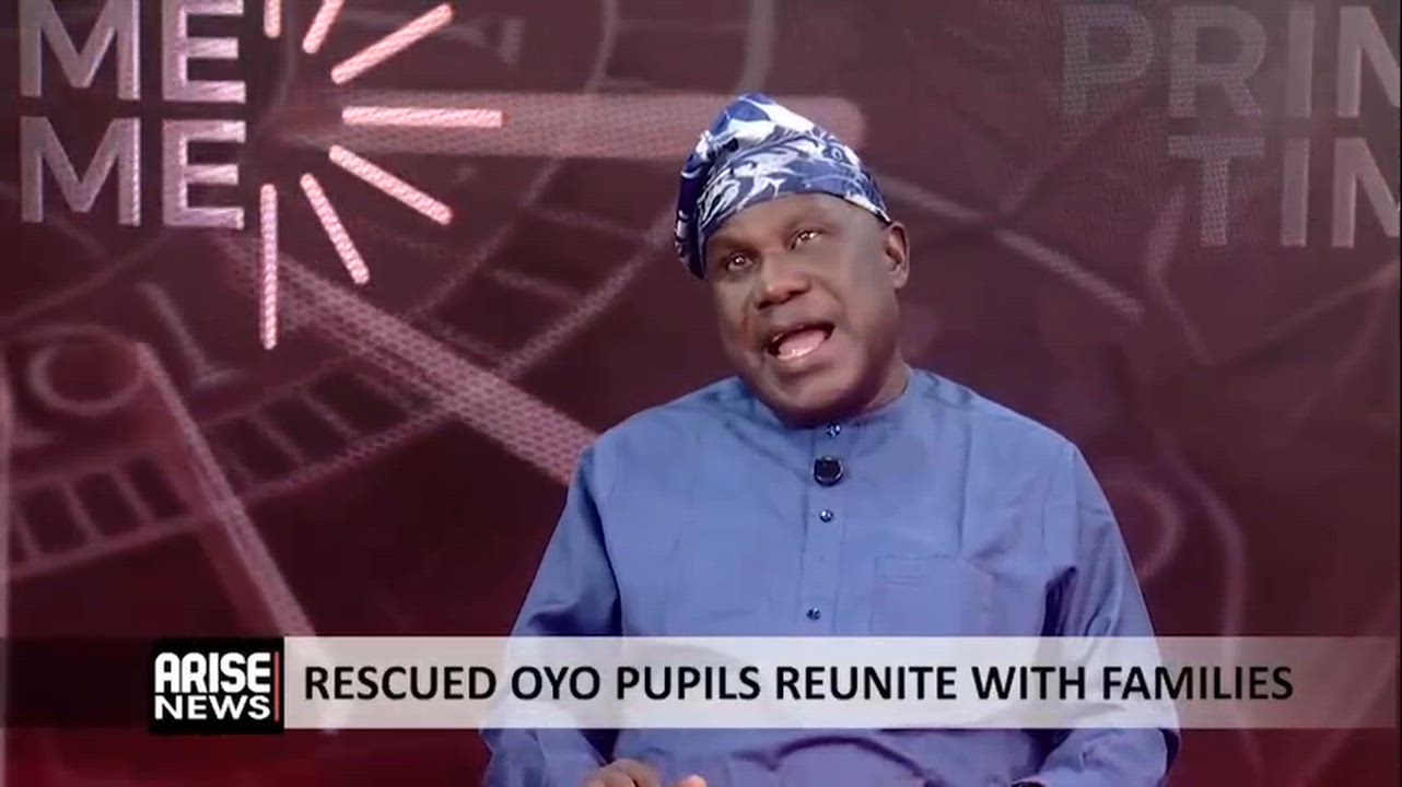 Rescued Oyo Pupils: I Give Kudos to Our Military Officers; They Were Determined - Buhari

There was...