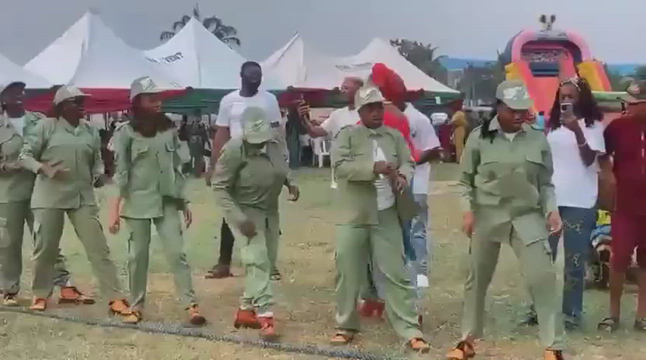 Tug of War: Corps Members vs. Soldiers’ Wives. 😂