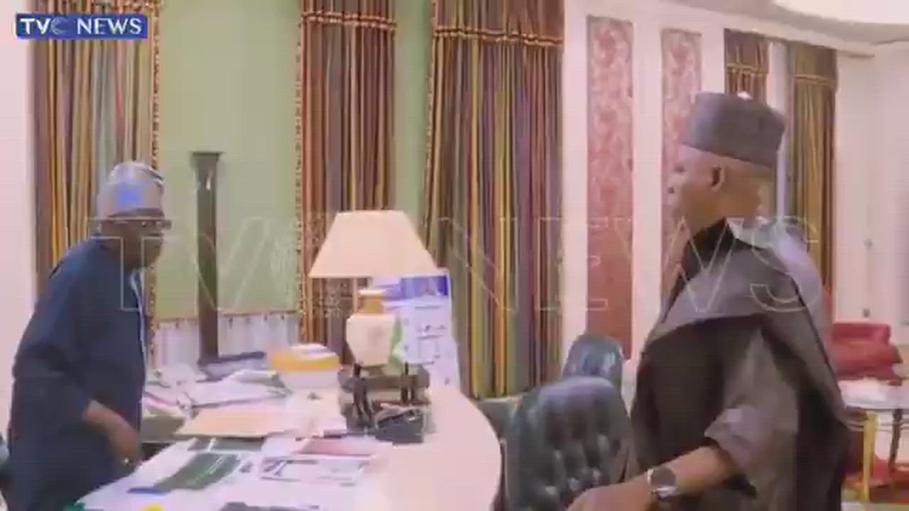 Vice President of Nigeria 🇳🇬 Shettima presents to President Bola Tinubu his certificate confirming h...
