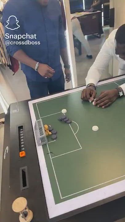 This game was the reason school uniform buttons was always missing from our school uniform 🥋