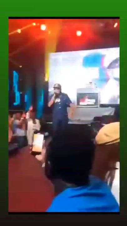 PERFORMER 
#realafricanchina 
#performersnite
#mosesajodun