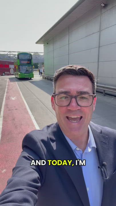 Bemi Orojuogun aka Bus Aunty meets UK's new Prime Minister, Andy Burnham, as he announced a £2 cap o...