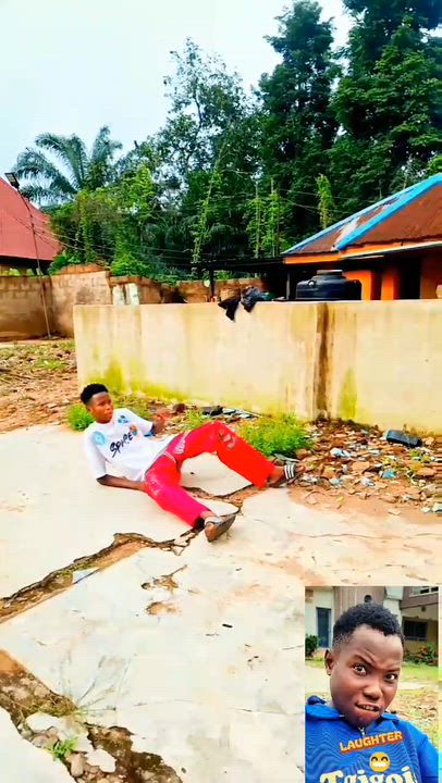 U THINK SAY U WISE.... U'R A MUMU MAN
#LekeeLekee #Trending #Nigeria #AFRICAN #Viral