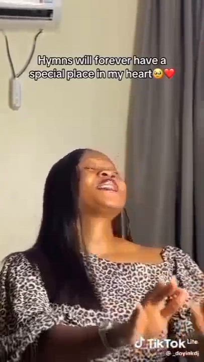 singing praises with joy ... happy Sunday!!