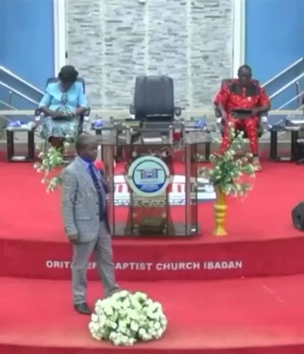 go church on Sundays u no go go #lekeelekee