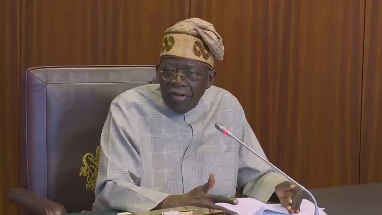 President Bola 𝐓𝐢𝐧𝐮𝐛𝐮 𝐩𝐫𝐨𝐦𝐢𝐬𝐞𝐬 𝐭𝐨 𝐟𝐢𝐠𝐡𝐭 𝐨𝐩𝐩𝐨𝐧𝐞𝐧𝐭𝐬 𝐭𝐨 𝐟𝐢𝐧𝐢𝐬𝐡 𝐥𝐢𝐧𝐞