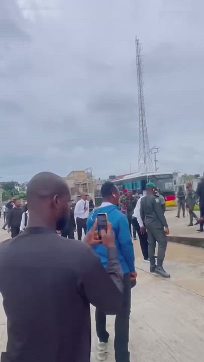 Abia State Governor Alex Otti Inspects New Electric Bus Fleet in Umuahia and ask drivers their exper...