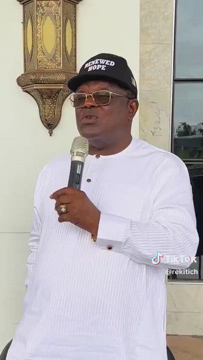 President Bola Tinubu asked me to build more roads despite calls for my sack.

~ David Umahi says