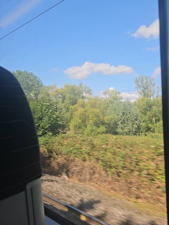 On the way into London for lunch meeting 🤝 

I love spending time on here engaging with the guys an...