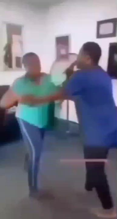 Omoooo💔.learn to control your anger,now she has taken a life🥹😭
Things dey happen sha
He should’ve...