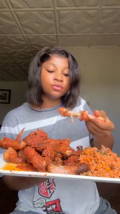 My sister help me tell them 😂
Only you 6 different Ajo 😂
No use Ajo kill yourself ooo!