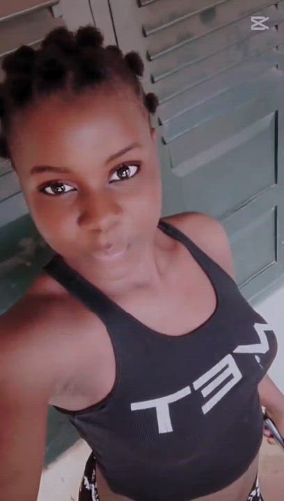 A soft hearted girl with high standards 🤍

#LekeeLekee 
#Viral