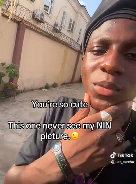 As in 😂😂